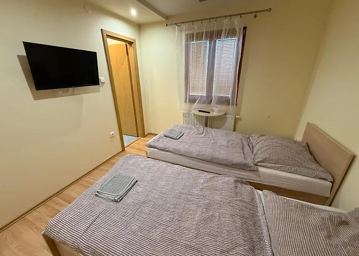 Apartmánový Dom Margita-ilona * Levice